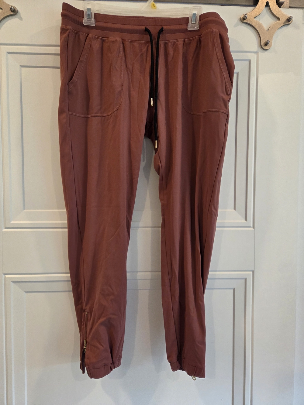 Zyia Peak Zipper Joggers
